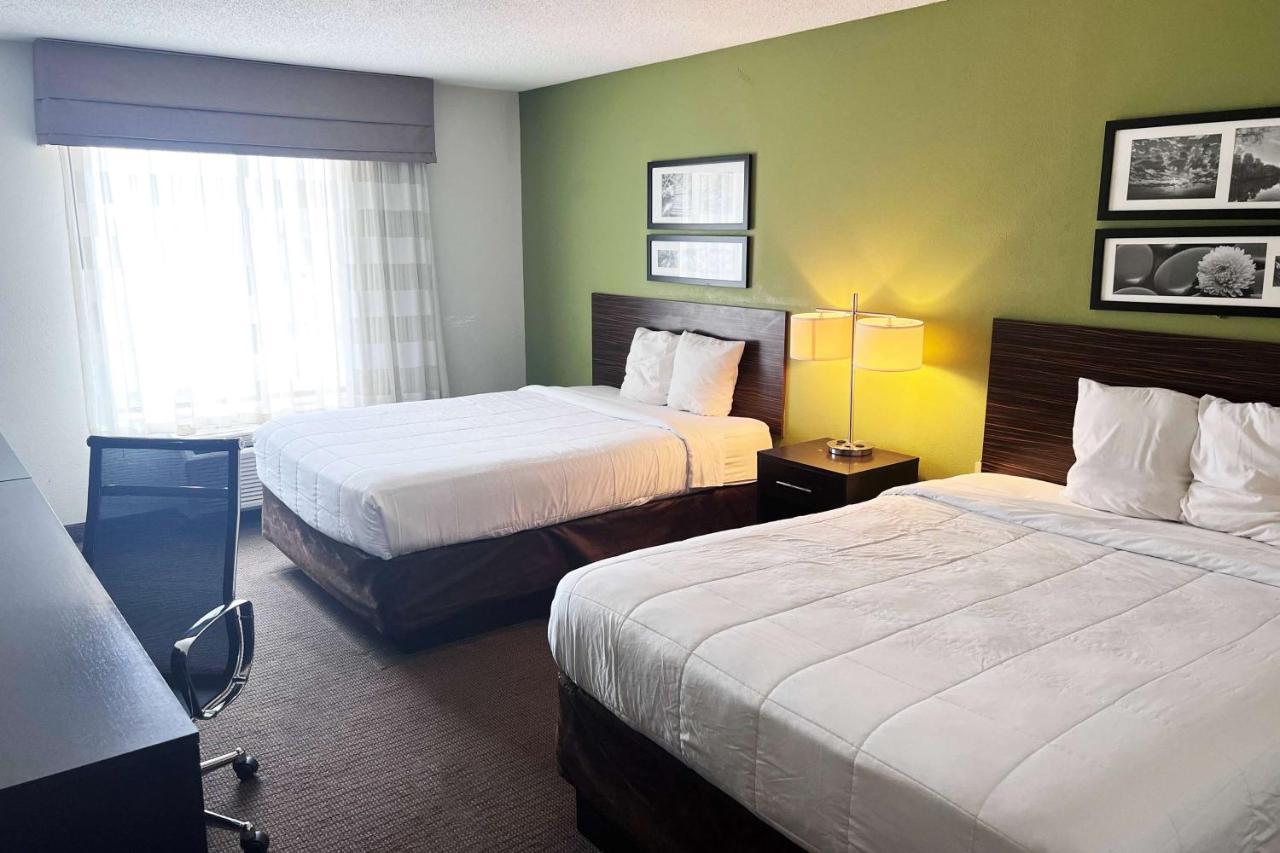 Ramada By Wyndham Jackson Ms Hotel Exterior photo